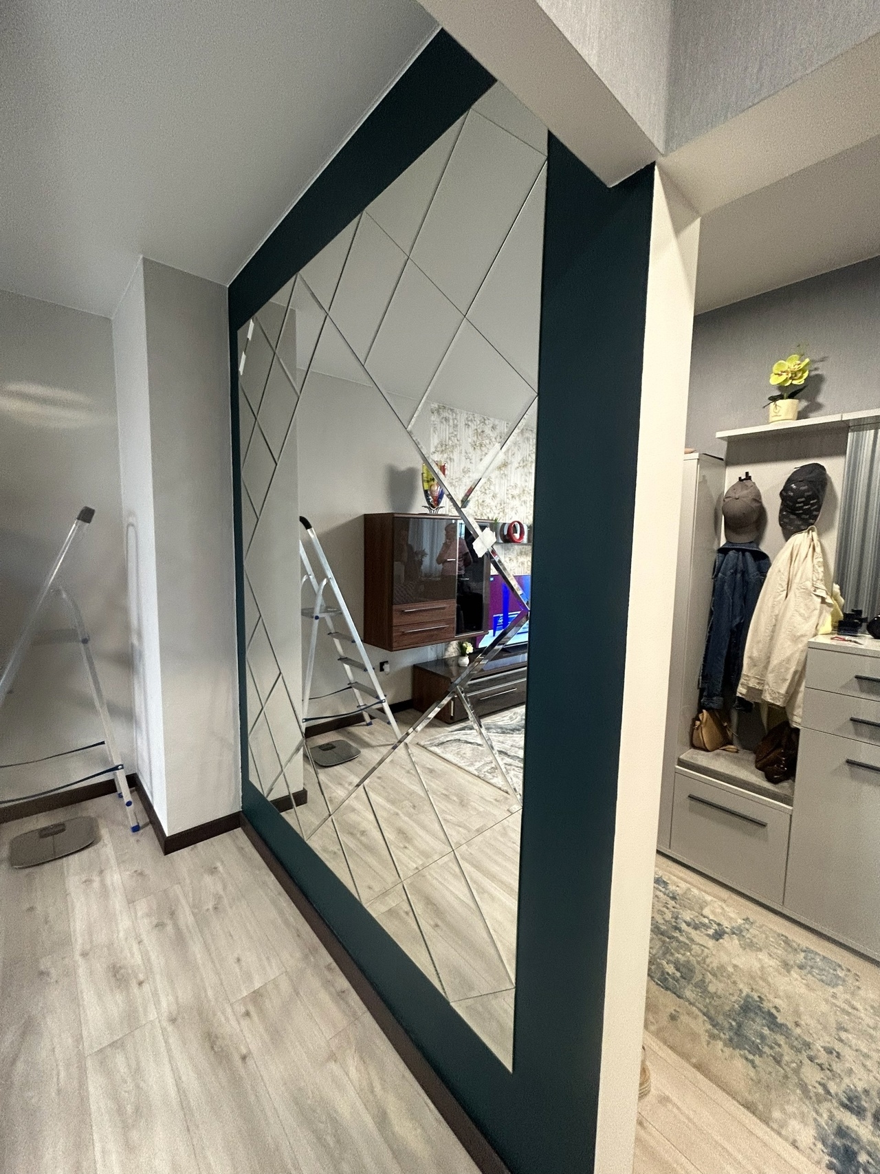 зеркальное панно на заказ